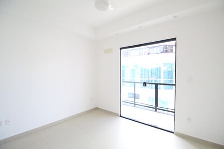 Apartamento para alugar com 75m², 2 quartos e sem vagaSuíte