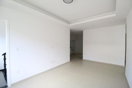 Apartamento para alugar com 75m², 2 quartos e sem vagaSala