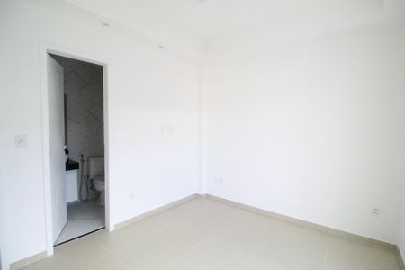 Apartamento para alugar com 75m², 2 quartos e sem vagaSuíte