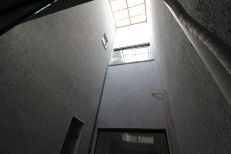 Apartamento para alugar com 75m², 2 quartos e sem vagaPrisma coberto