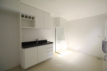 Apartamento para alugar com 75m², 2 quartos e sem vagaCozinha