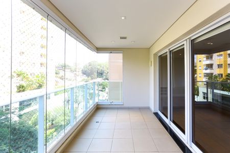 Apartamento à venda com 130m², 3 quartos e 2 vagas Apartamento à venda com 130m², 3 quartos e 2 vagasVaranda da Sala