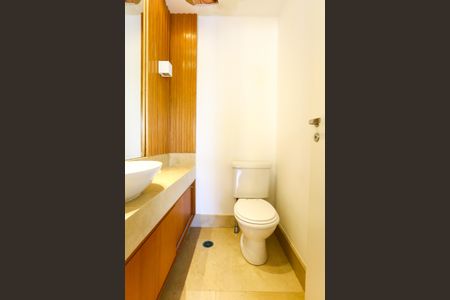 Apartamento à venda com 130m², 3 quartos e 2 vagas Apartamento à venda com 130m², 3 quartos e 2 vagasLavabo