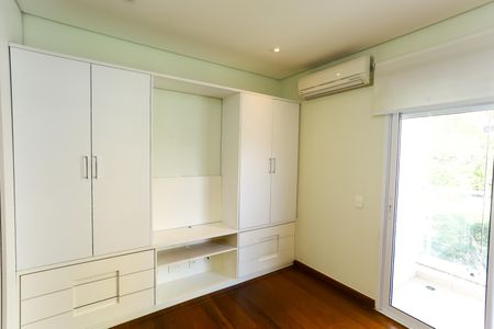 Apartamento à venda com 130m², 3 quartos e 2 vagas Apartamento à venda com 130m², 3 quartos e 2 vagasSuíte 3