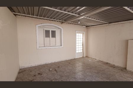 Casa para alugar com 250m², 2 quartos e 2 vagasGaragem