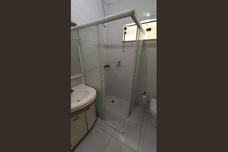 Casa para alugar com 250m², 2 quartos e 2 vagasBanheiro