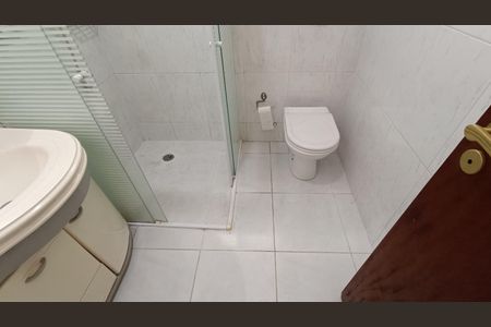 Casa para alugar com 250m², 2 quartos e 2 vagasBanheiro