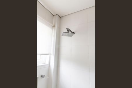 Casa de condomínio à venda com 370m², 3 quartos e 4 vagas Casa de condomínio à venda com 370m², 3 quartos e 4 vagasBanheiro da Suíte 2