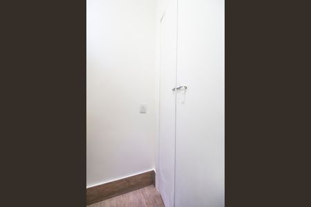 Casa de condomínio à venda com 370m², 3 quartos e 4 vagas Casa de condomínio à venda com 370m², 3 quartos e 4 vagasLavabo