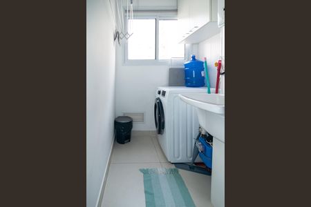 Apartamento para alugar com 55m², 2 quartos e 1 vagaÁrea de Serviço