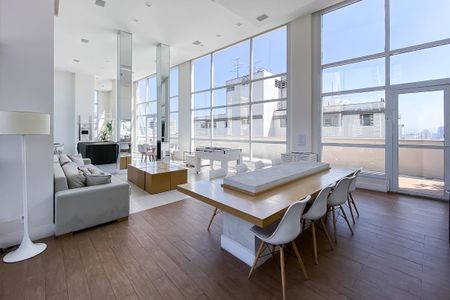 Apartamento para alugar com 55m², 2 quartos e 1 vagaÁrea comum