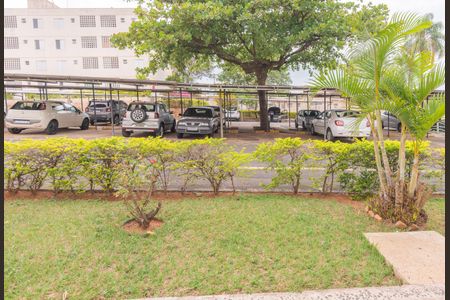 Apartamento à venda com 54m², 2 quartos e 1 vaga Apartamento à venda com 54m², 2 quartos e 1 vagaVista do Quarto 2