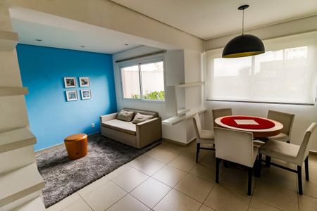 Apartamento à venda com 57m², 2 quartos e 1 vagaÁrea comum - Sala de Jogos