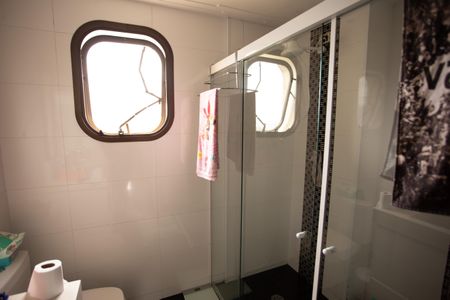 Apartamento à venda com 347m², 4 quartos e 3 vagasBANHEIRO QUARTO 3