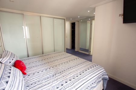 Apartamento à venda com 347m², 4 quartos e 3 vagasQUARTO 4