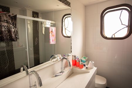 Apartamento à venda com 347m², 4 quartos e 3 vagasBANHEIRO QUARTO 3