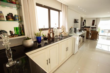 Apartamento à venda com 347m², 4 quartos e 3 vagasSALA DE ESTAR