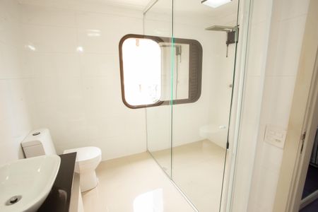 Apartamento à venda com 347m², 4 quartos e 3 vagasBANHEIRO QUARTO 4