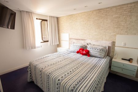 Apartamento à venda com 347m², 4 quartos e 3 vagasQUARTO 4