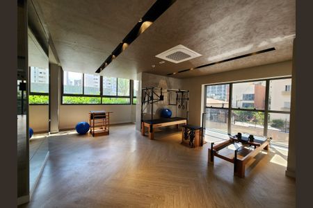 Studio à venda com 28m², 1 quarto e sem vaga Studio à venda com 28m², 1 quarto e sem vagaÁrea comum - Academia