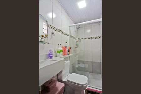 Casa à venda com 100m², 3 quartos e 1 vaga Casa à venda com 100m², 3 quartos e 1 vagaBanheiro da Suíte