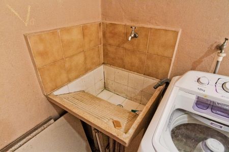 Casa à venda com 100m², 3 quartos e 1 vaga Casa à venda com 100m², 3 quartos e 1 vagaÁrea de Serviço