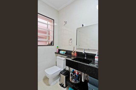Casa à venda com 100m², 3 quartos e 1 vaga Casa à venda com 100m², 3 quartos e 1 vagaBanheiro