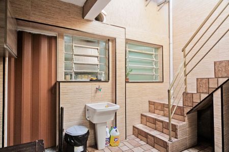 Casa à venda com 100m², 3 quartos e 1 vaga Casa à venda com 100m², 3 quartos e 1 vagaÁrea de Serviço