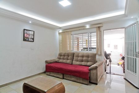 Casa à venda com 100m², 3 quartos e 1 vaga Casa à venda com 100m², 3 quartos e 1 vagaSala