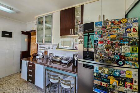 Apartamento à venda com 127m², 2 quartos e 3 vagasCozinha