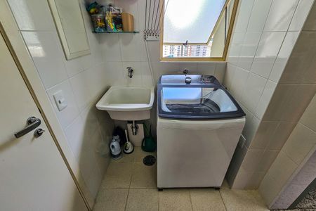 Apartamento à venda com 127m², 2 quartos e 3 vagasÁrea de Serviço