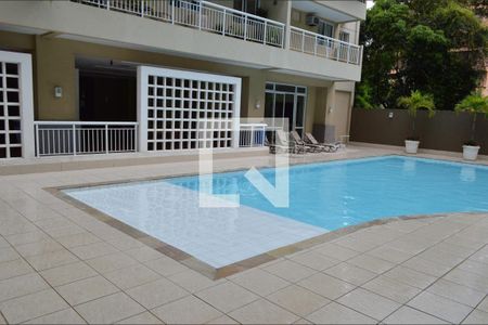 Apartamento à venda com 85m², 3 quartos e 1 vagaÁrea comum - Piscina