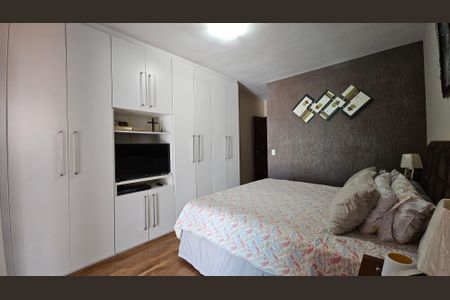 Casa à venda com 200m², 3 quartos e 2 vagasQuarto 1