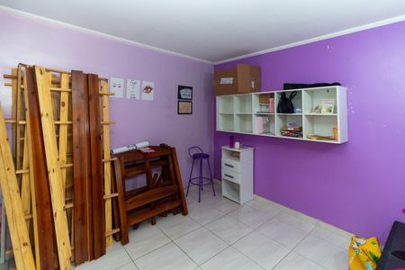 Casa à venda com 150m², 4 quartos e 2 vagasSuíte 2