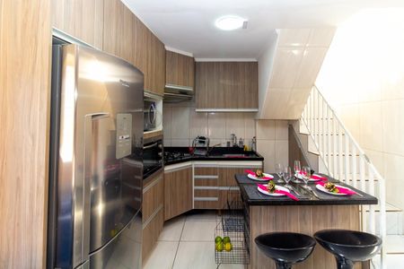 Casa à venda com 150m², 4 quartos e 2 vagasCozinha