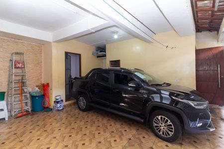 Casa à venda com 150m², 4 quartos e 2 vagasGaragem