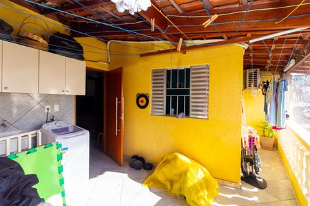 Casa à venda com 150m², 4 quartos e 2 vagasÁrea de Serviço