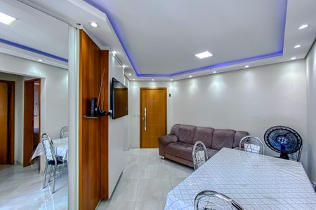 Apartamento à venda com 56m², 2 quartos e 1 vagaSala
