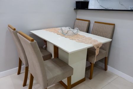 Apartamento para alugar com 55m², 2 quartos e 1 vaga Apartamento para alugar com 55m², 2 quartos e 1 vagaSala