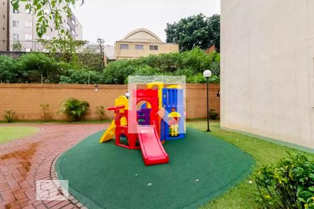 Apartamento para alugar com 55m², 2 quartos e 1 vaga Apartamento para alugar com 55m², 2 quartos e 1 vagaÁrea comum - Playground
