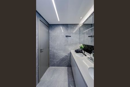 Apartamento à venda com 210m², 4 quartos e 3 vagasBanheiro da Suíte