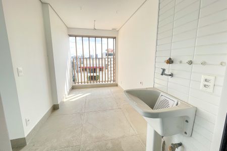 Apartamento à venda com 175m², 4 quartos e 2 vagas Apartamento à venda com 175m², 4 quartos e 2 vagasLavanderia