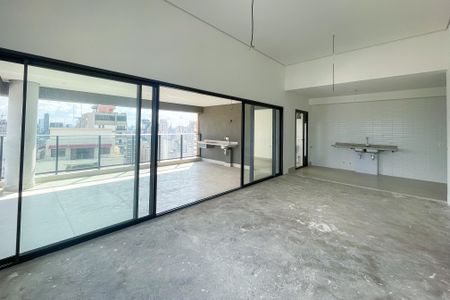 Apartamento à venda com 175m², 4 quartos e 2 vagas Apartamento à venda com 175m², 4 quartos e 2 vagasSala
