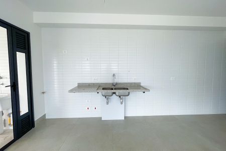 Apartamento à venda com 175m², 4 quartos e 2 vagas Apartamento à venda com 175m², 4 quartos e 2 vagasCozinha