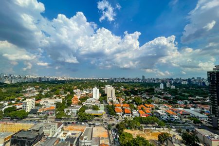 Apartamento à venda com 175m², 4 quartos e 2 vagas Apartamento à venda com 175m², 4 quartos e 2 vagasVista