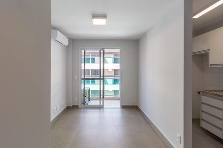 Apartamento para alugar com 42m², 1 quarto e 1 vaga Apartamento para alugar com 42m², 1 quarto e 1 vagaSala