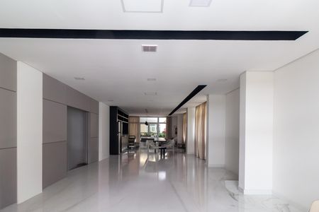 Apartamento para alugar com 42m², 1 quarto e 1 vaga Apartamento para alugar com 42m², 1 quarto e 1 vagaÁrea comum - Salão de Festas