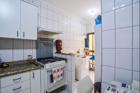 Apartamento à venda com 68m², 2 quartos e 2 vagasCozinha e Área de Serviço