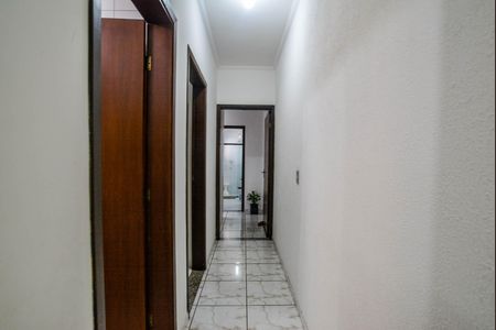 Apartamento à venda com 68m², 2 quartos e 2 vagasCorredor