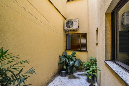 Apartamento à venda com 68m², 2 quartos e 2 vagasQuintal